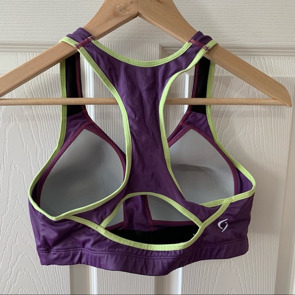 Like New Brooks Moving Comfort Vixen Sports Bra C/D - Picture 2 of 3